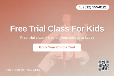 Modern Gradient · Centered Stack: Free Trial Class For Kids